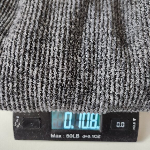 French Laundry Womens Gray Knit Top w Studded Shoulders 3/4 Sleeve Size 1X - Picture 7 of 7